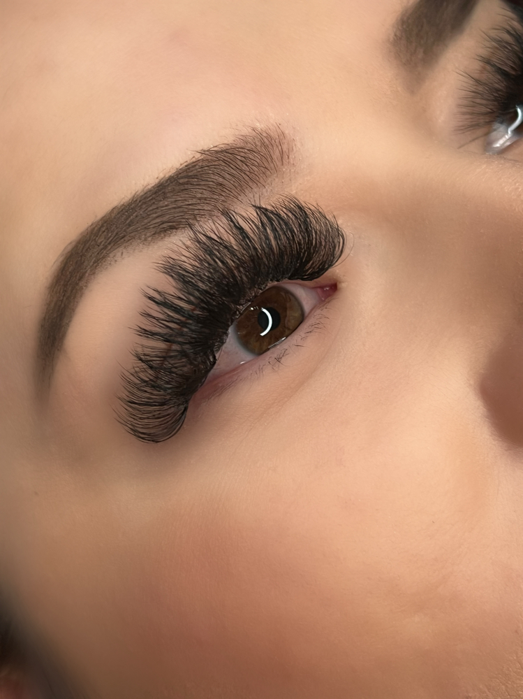 Volume Lash Fill (3 Weeks)