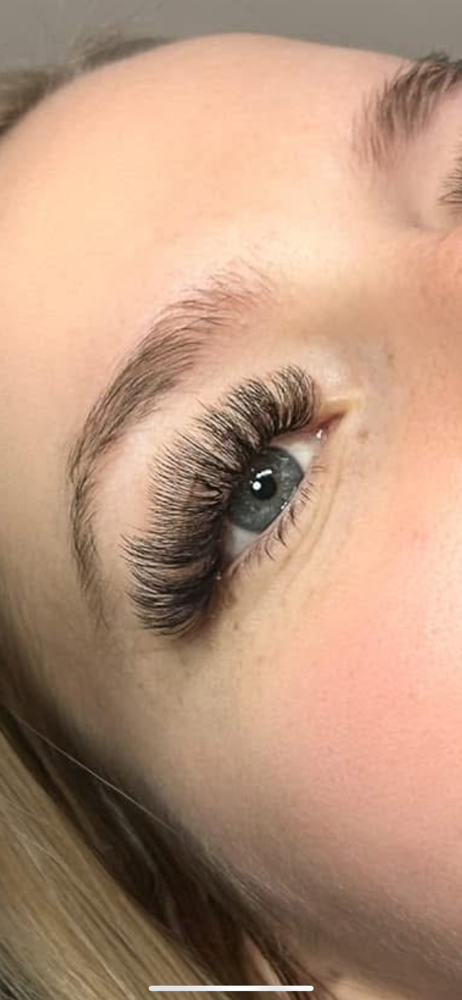 Volume Lash Extensions