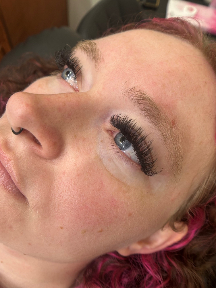 Volume Lash Extensions