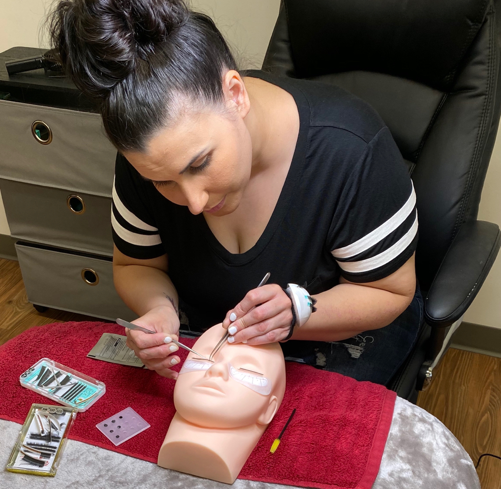 Eyelash Extension Training