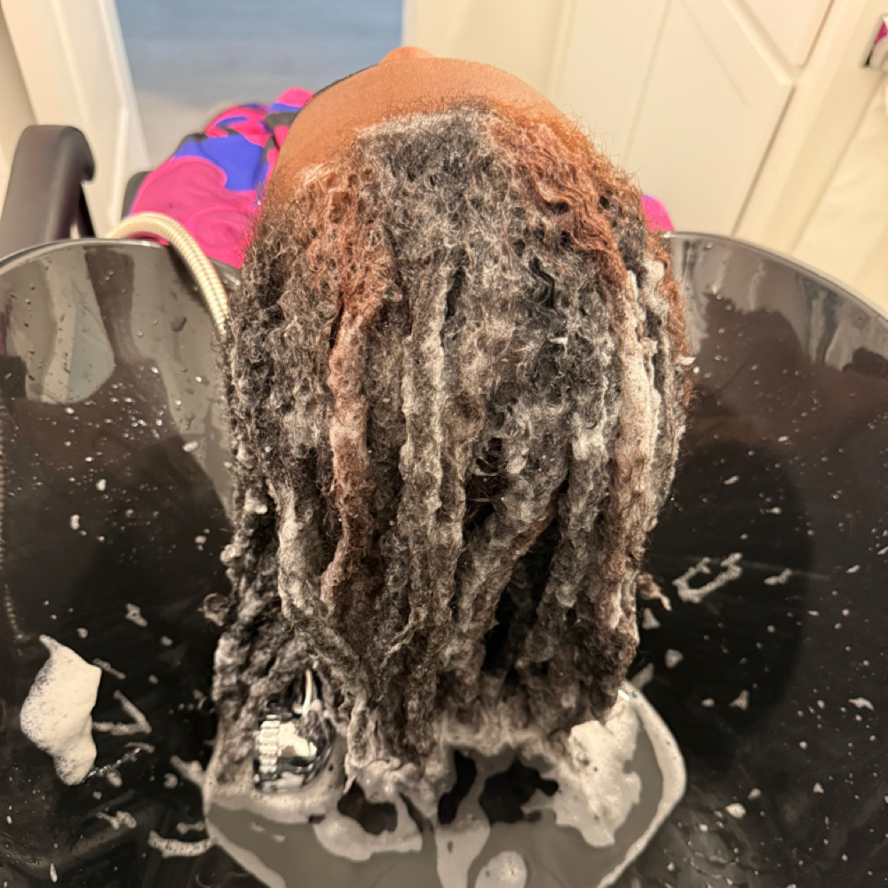 Loc’d In Luxury Wash at Loc'd in with Kilo in Forney, TX