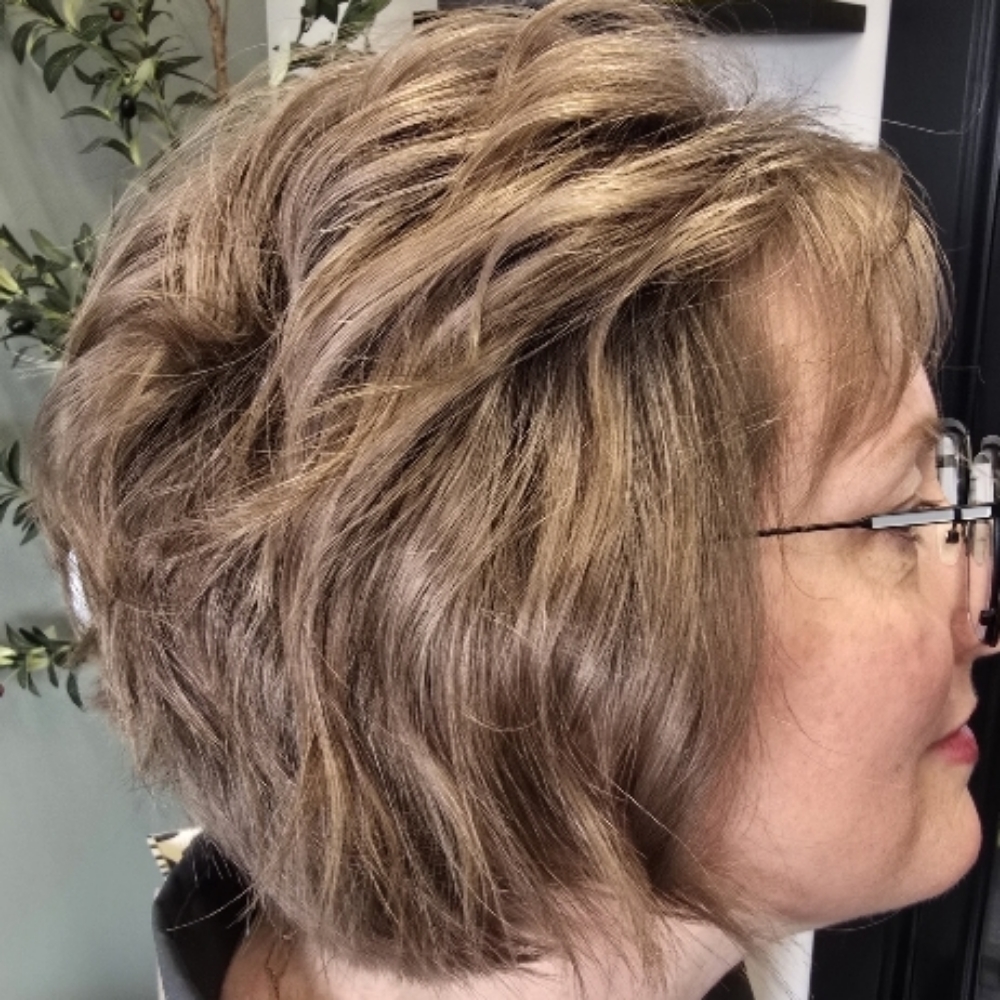 Women's Haircut at Capelli Salone' LLC in New Berlin, WI