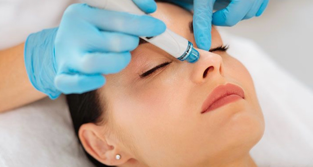 Signature Hydrafacial