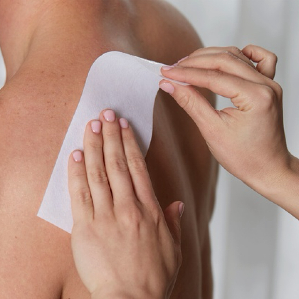 Lower Back Wax at Sunny Wax & Beauty in Brookfield, WI