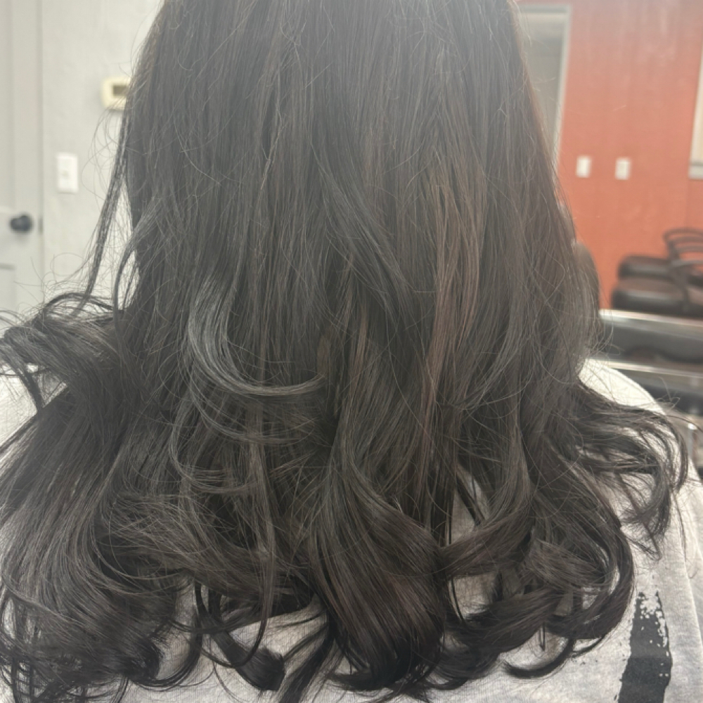 Deep Condition, Blowout at Beauty by Uma in Silvis, IL