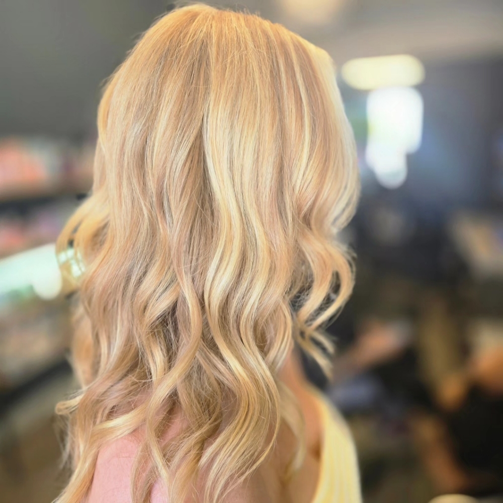 Custom Blonding at Stranded In Heaven in Roseville, CA