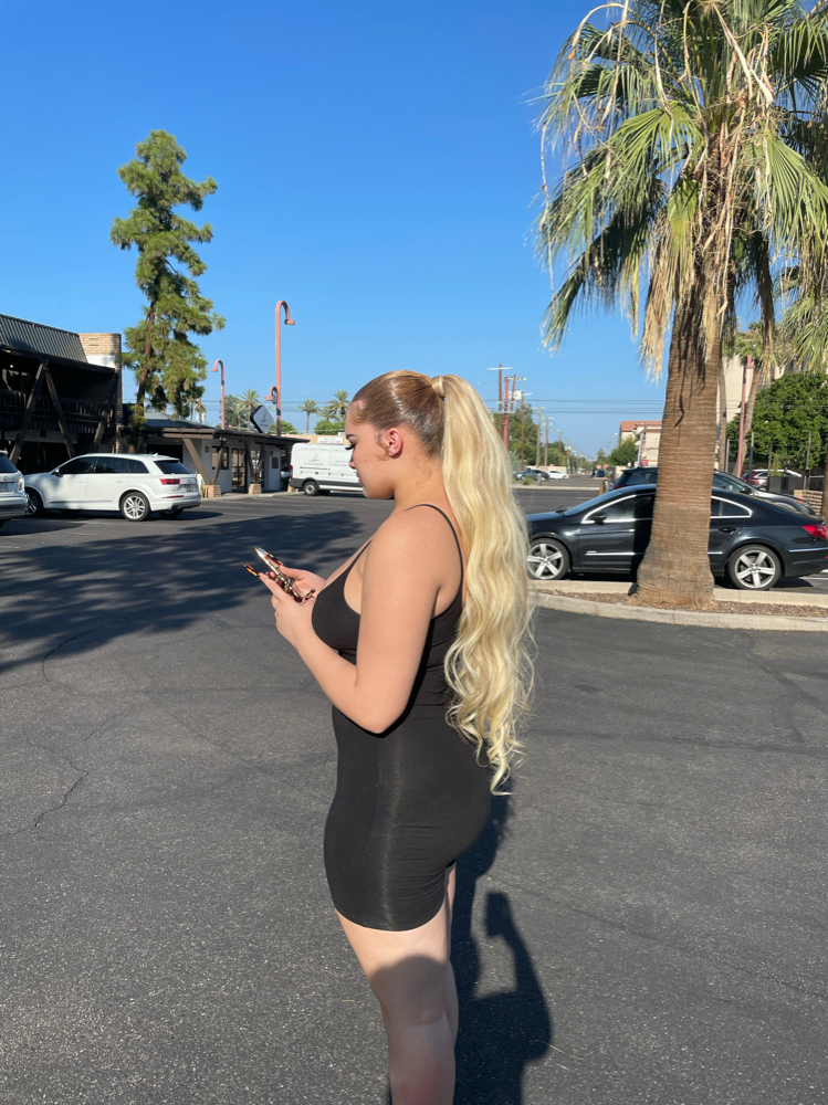 Sleek Mid Extended Ponytail