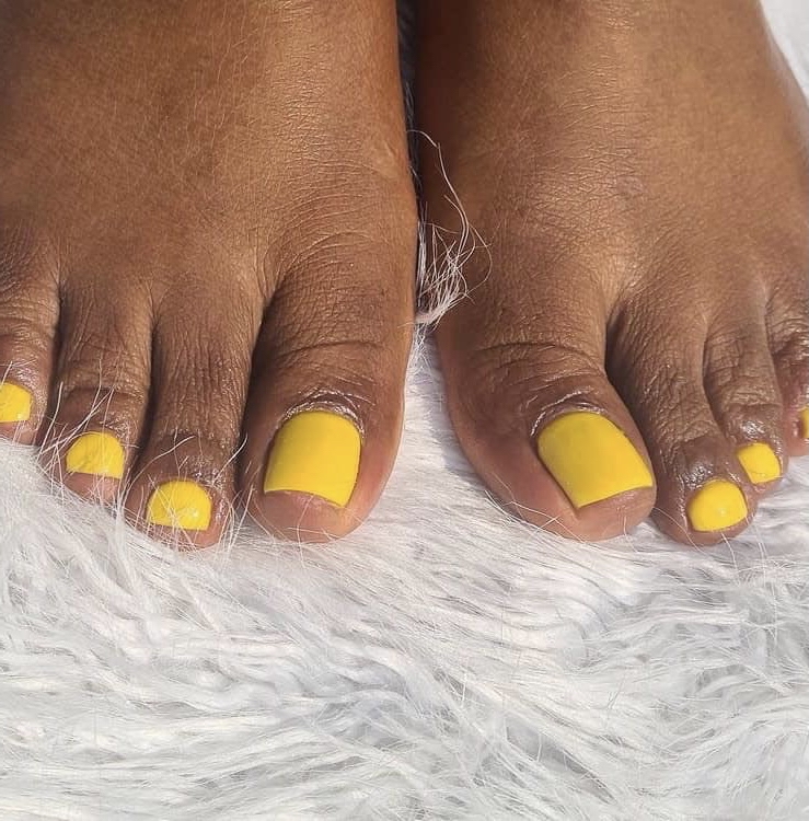 Pedicure W/ Regular Polish