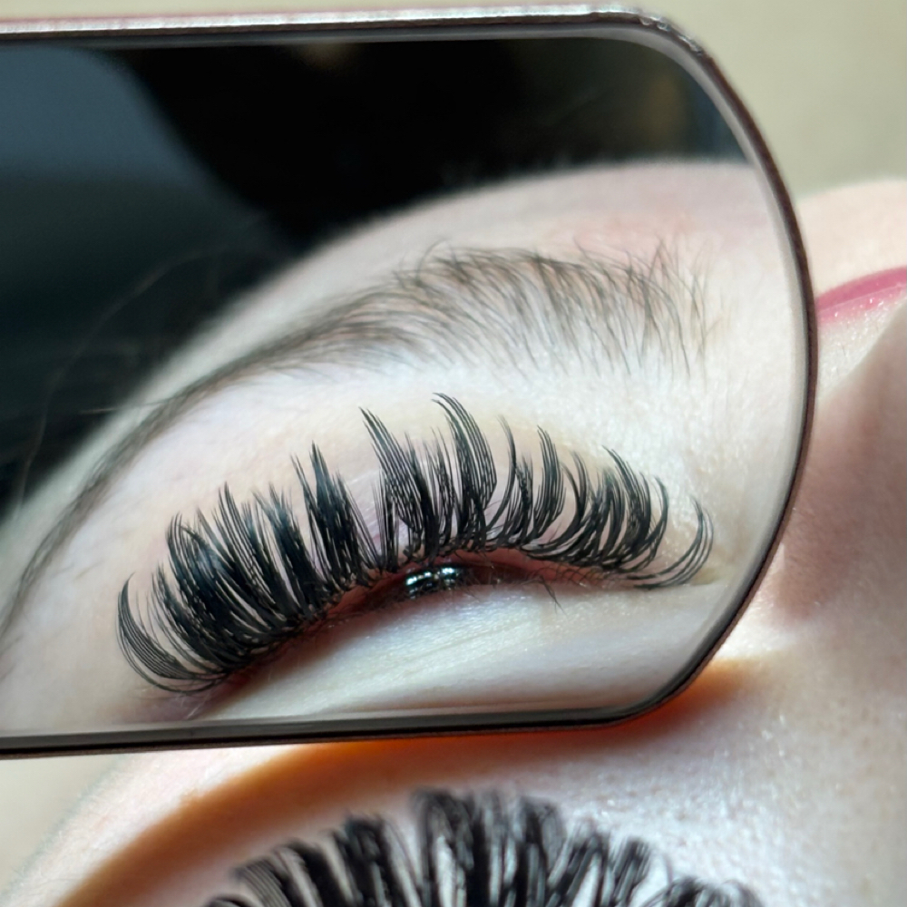 ANIME LASH SET at EyeConic Lash in Dayton, OH
