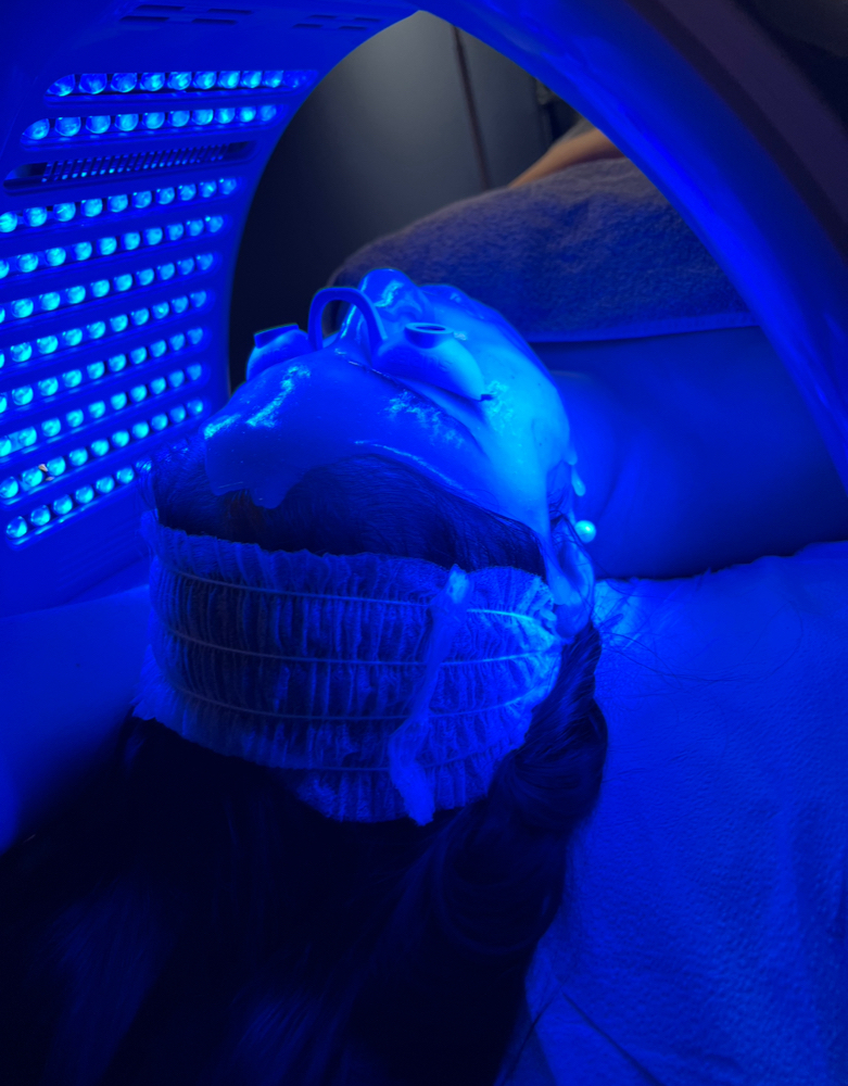 LED Facial