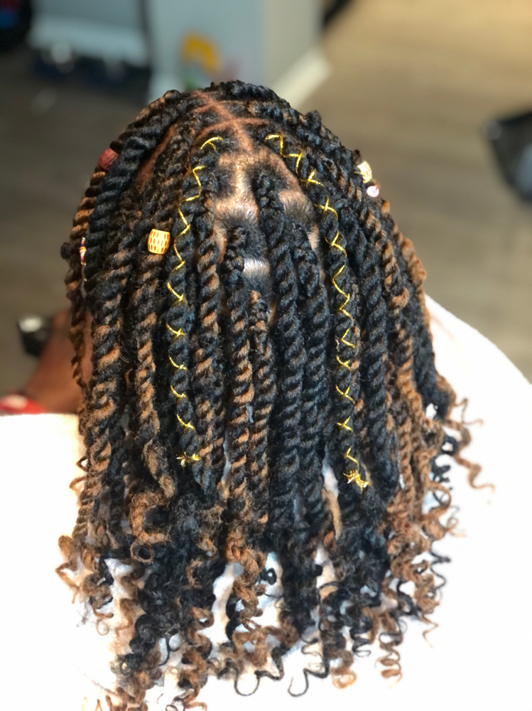 Kinky/Marley Twist (Bra Strap)