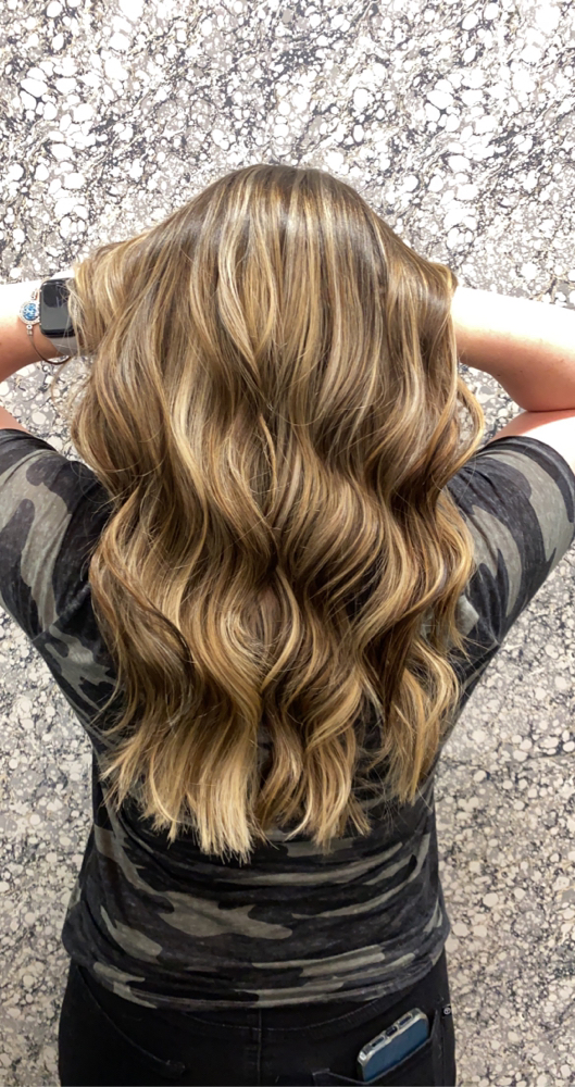 Shampoo Blowout And Curling Iron