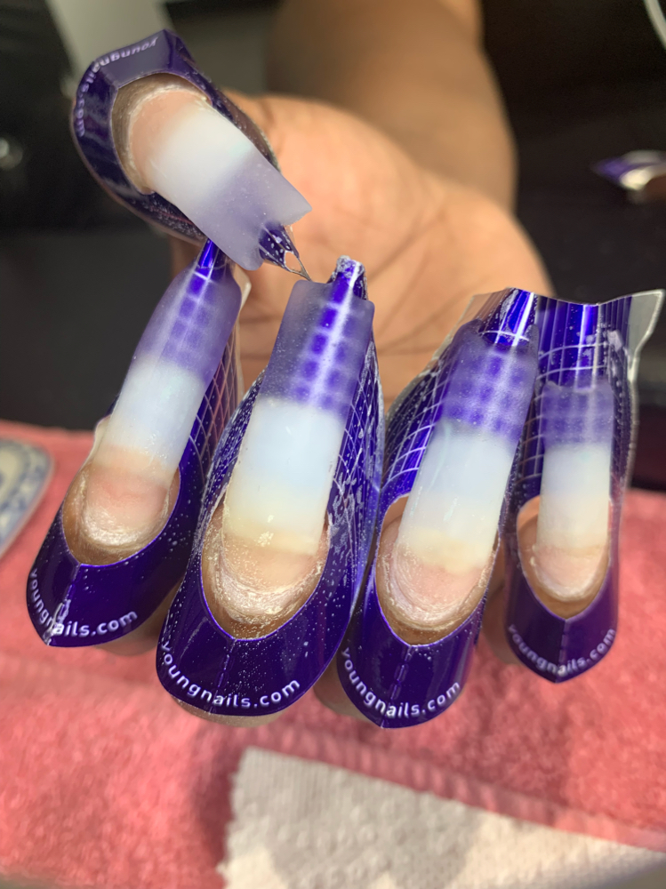 Nail Extentions ( Starting Price)