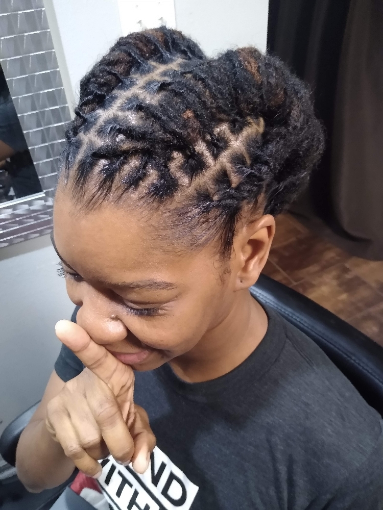 Loc Updo Style -la Carte
