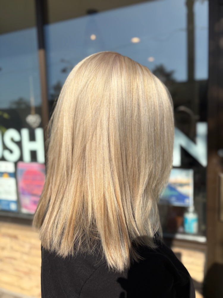 Bleach And Tone at Emily at Blush Salon in Everett, WA