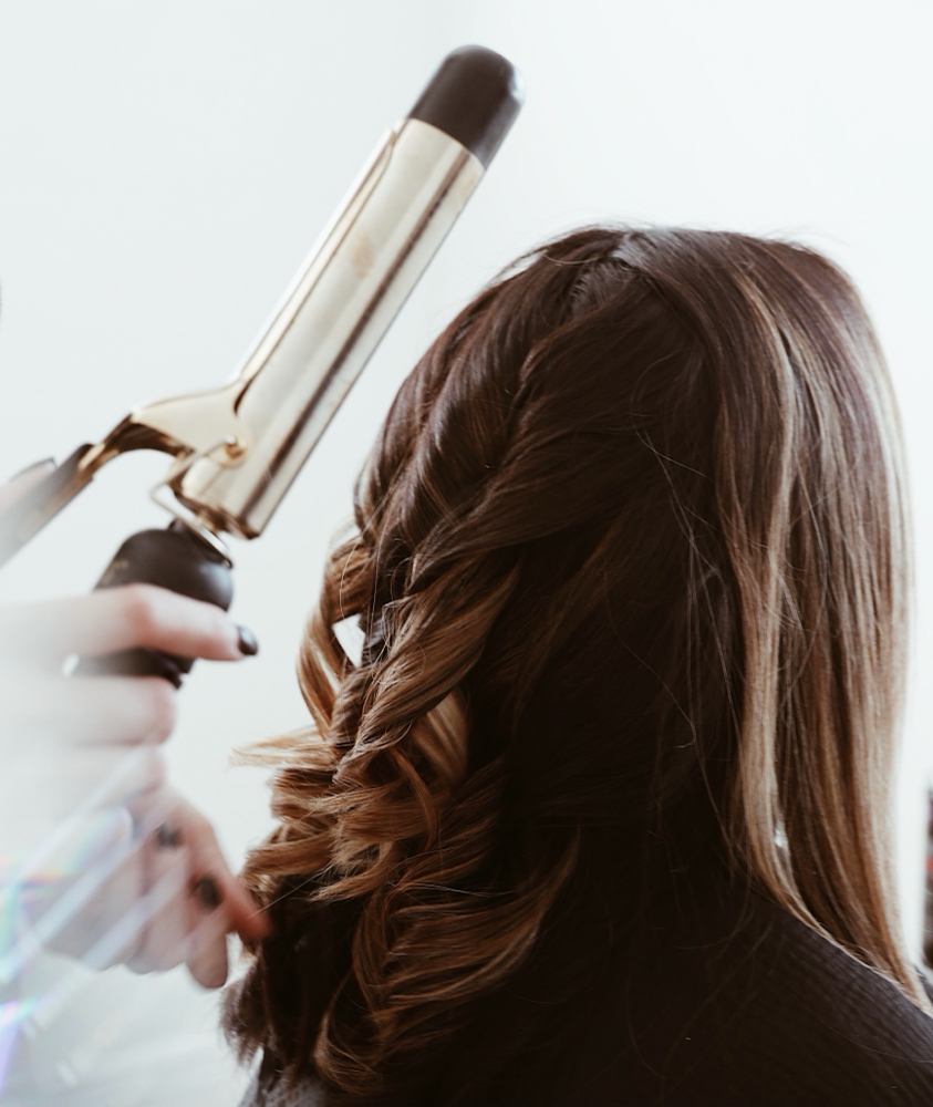 Curling iron, flat iron or blow out