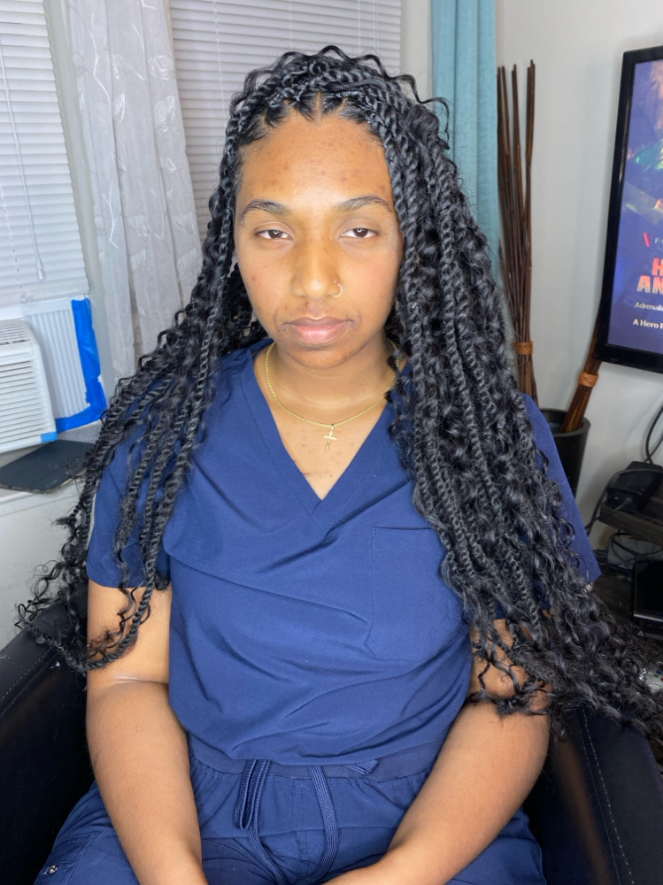 Medium Island Twists