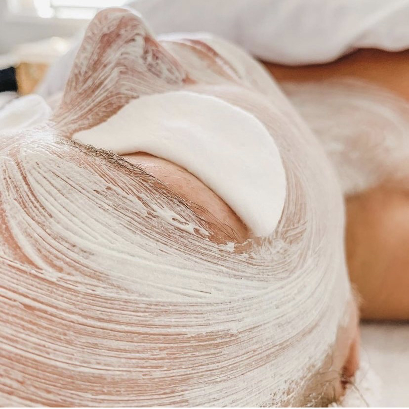 Acne Clearing Signature Facial