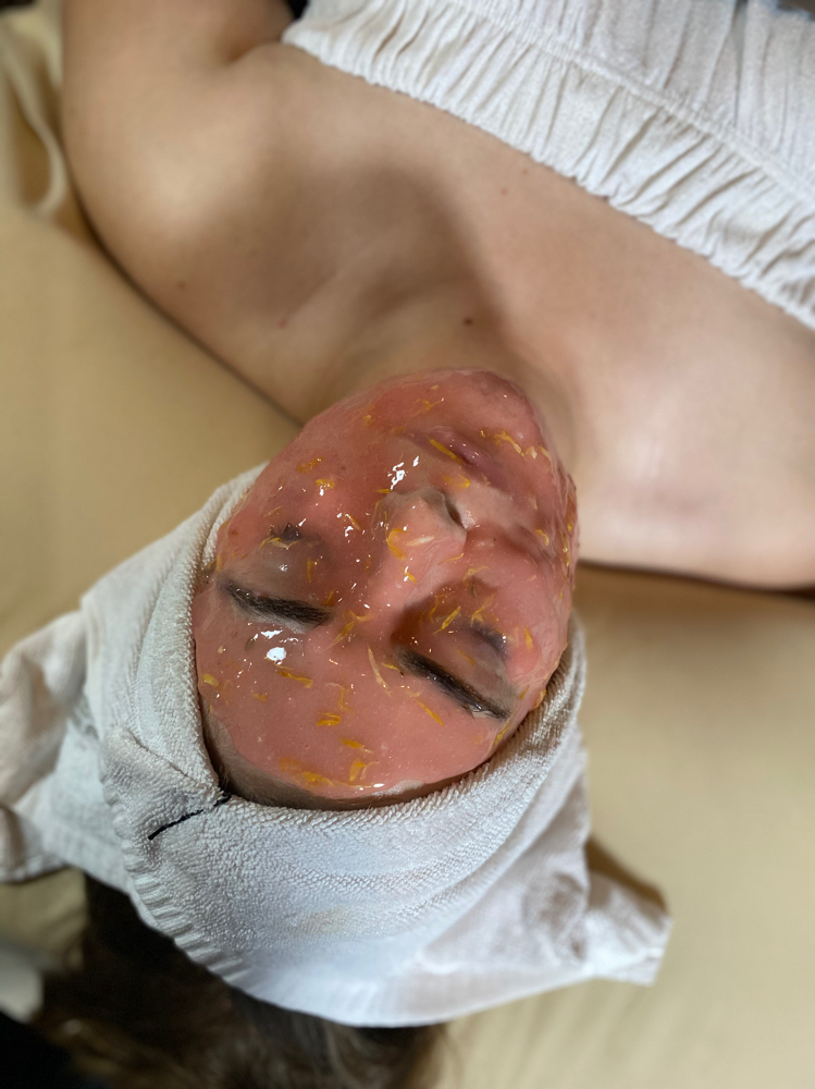 Deep Pore Cleansing Facial