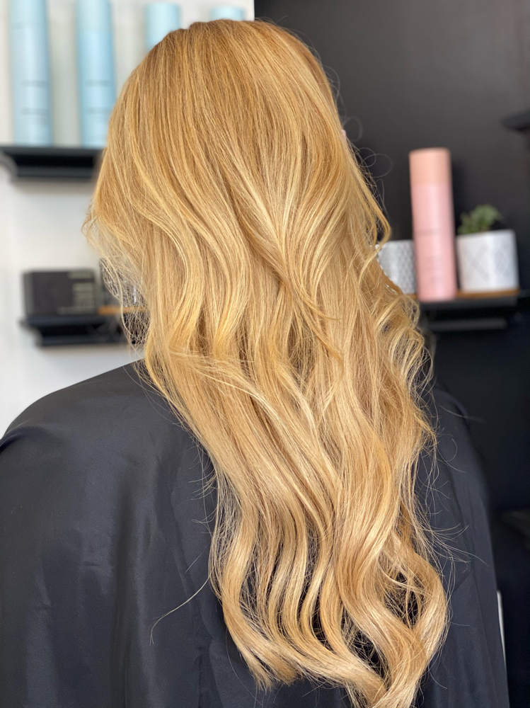 Partial Highlight W/ Root Touch Up