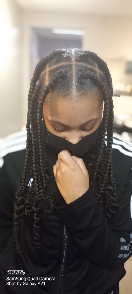 Jumbo Knotless Braids