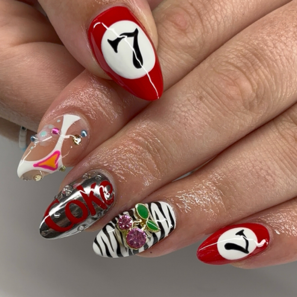 Tier 2: Detailed Diva Full Set at Pimp Your Tips in Lindenhurst, NY