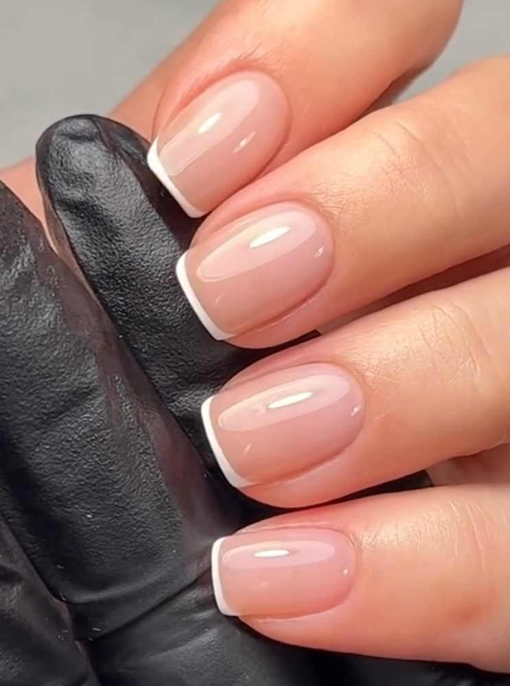 French Manicure