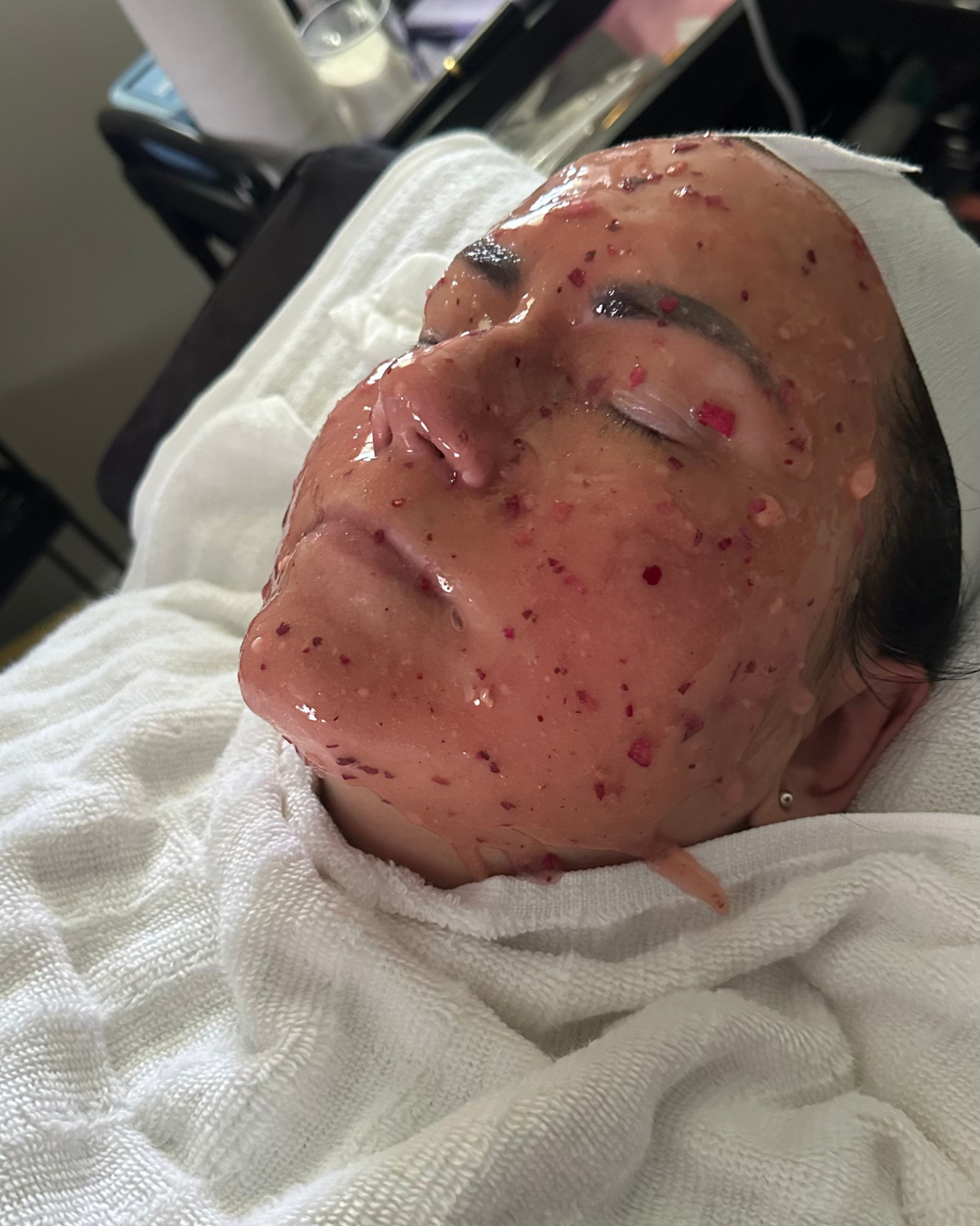 Facial Cleansing Premium at Windys Beauty Studio LLC in Virginia Beach, VA