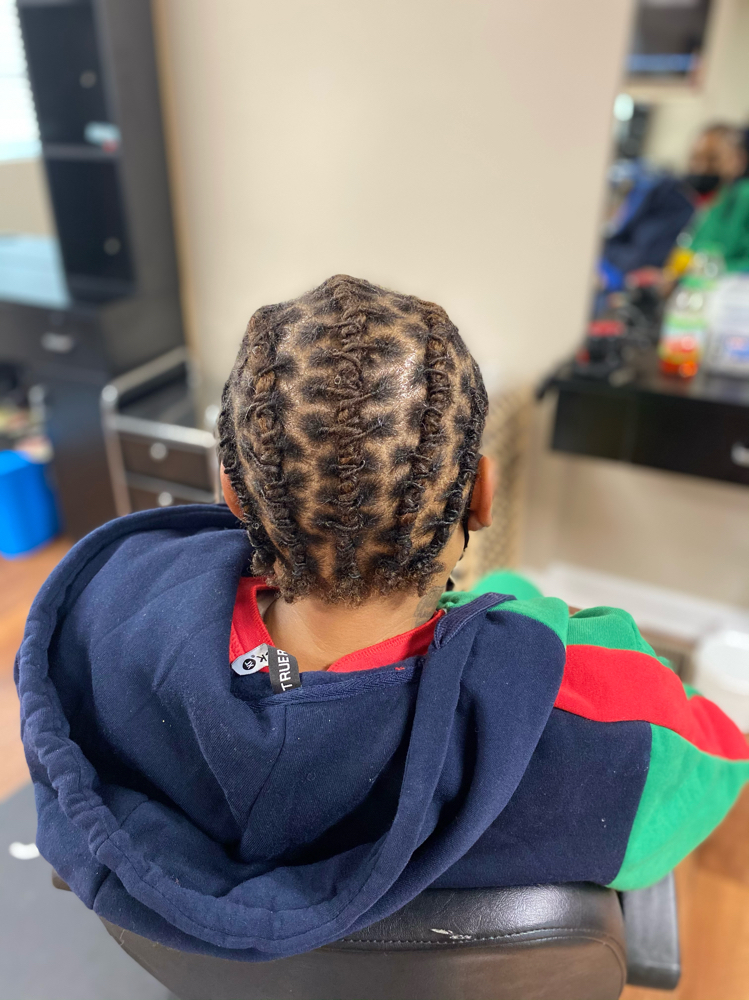 Retwist And Simple Style