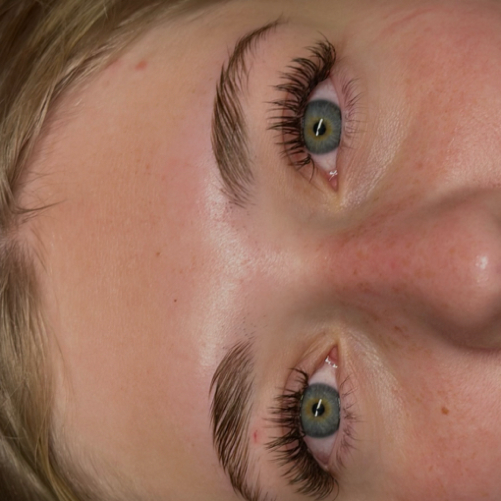 Brown WET SET at Valaiza Beauty LLC in Mankato, MN