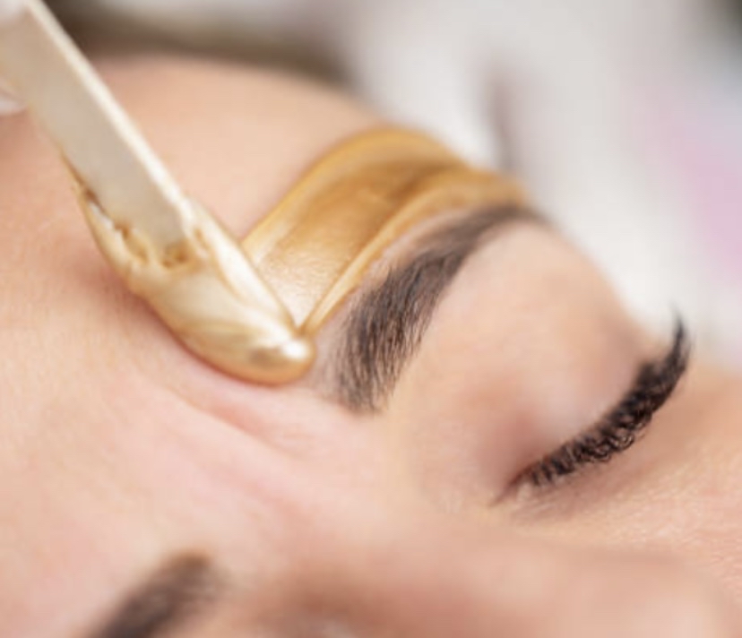 Brow Wax - Clean Up