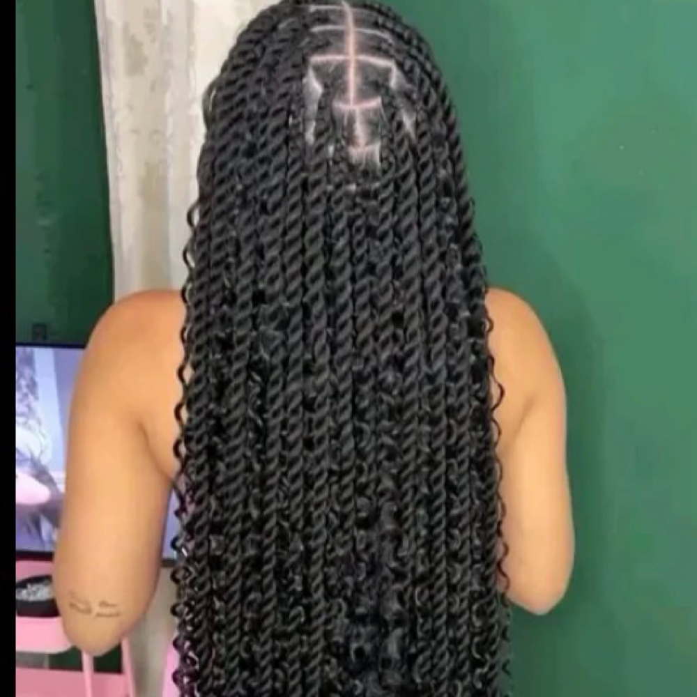 LARGE KNOTLESS TWISTS at Braided By Yam in Casselberry, FL