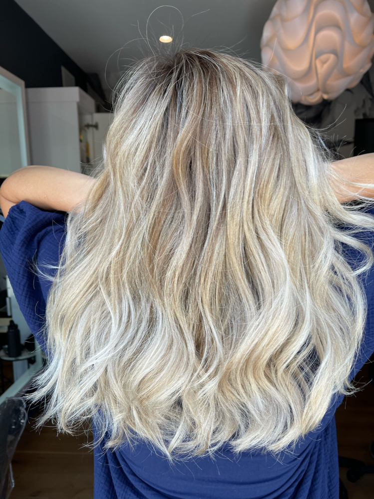 Base Color Leaving Wet