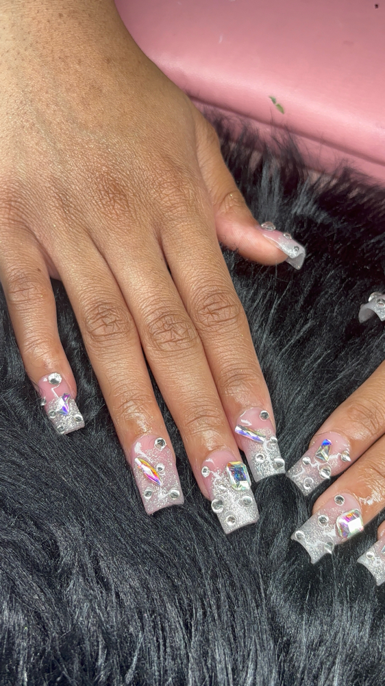 Blinged Out Sets ✨ at The.Nailtrappa in Douglasville, GA