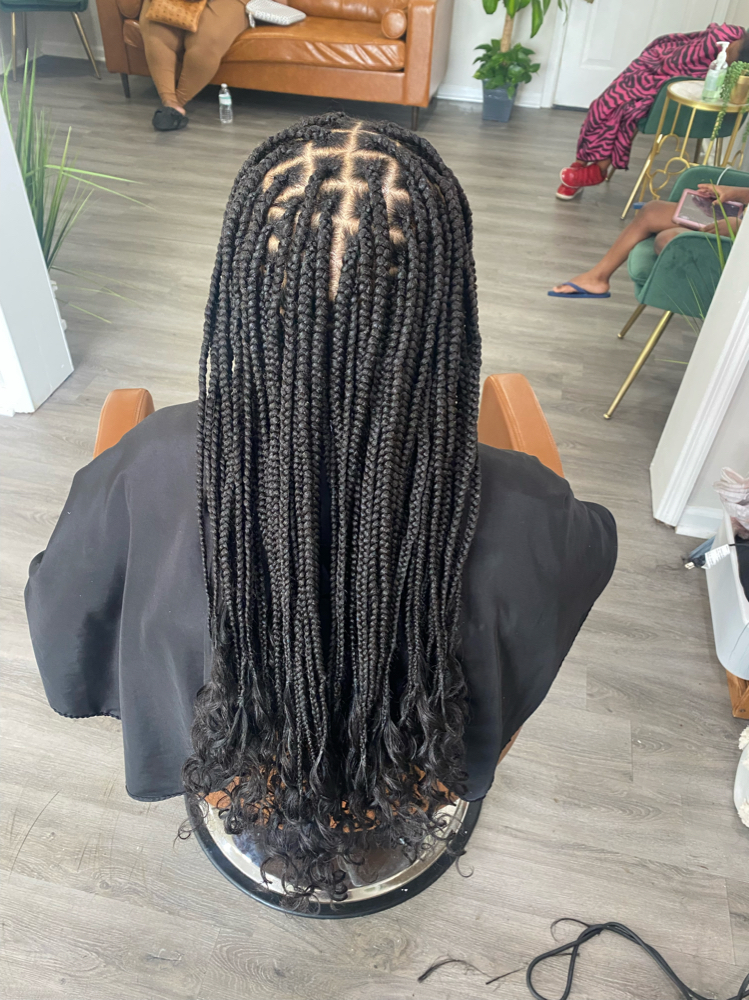 Small Knotless Box Braids