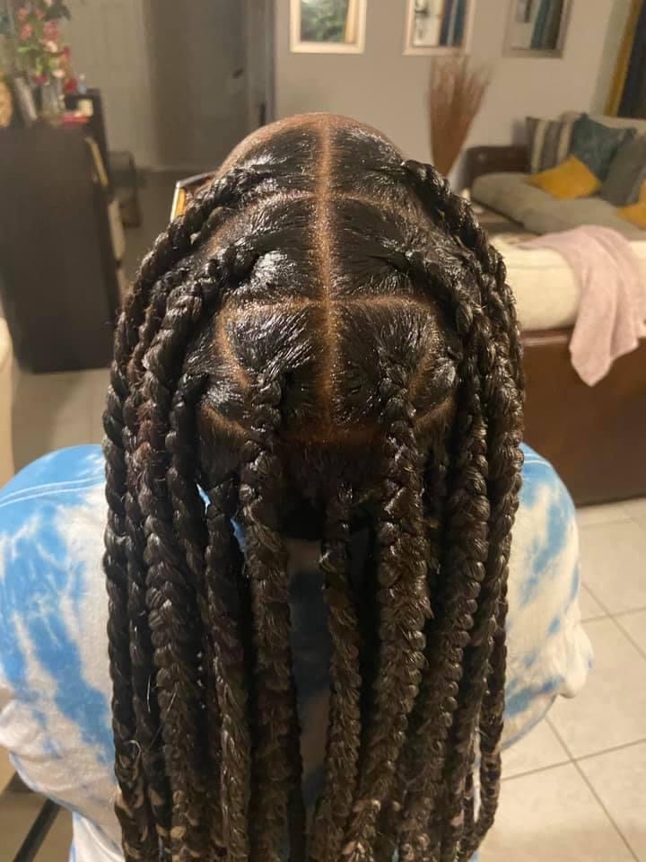 Large Knotless (Mid Back Length)