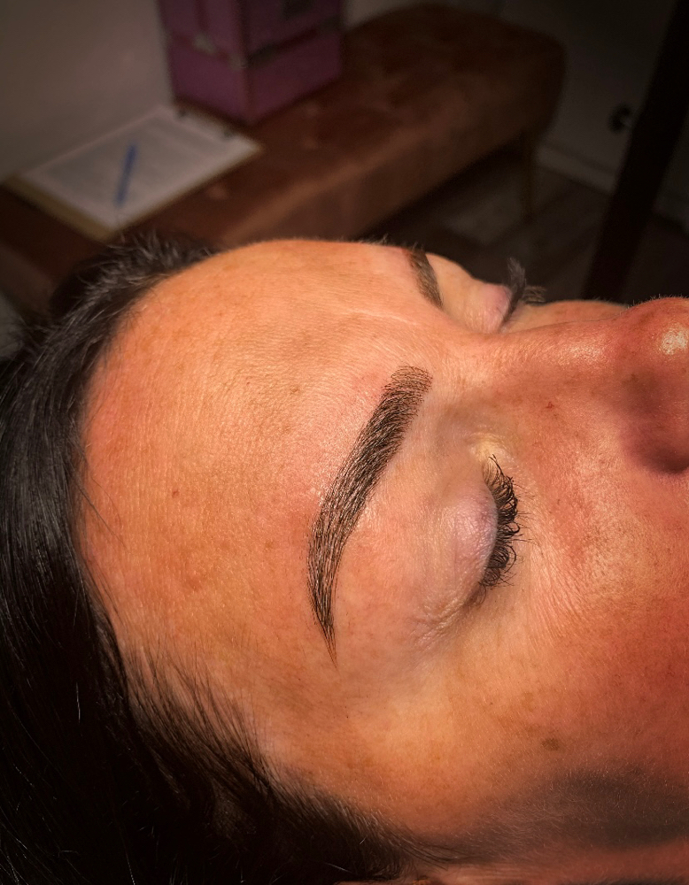 Microblading/Microshading