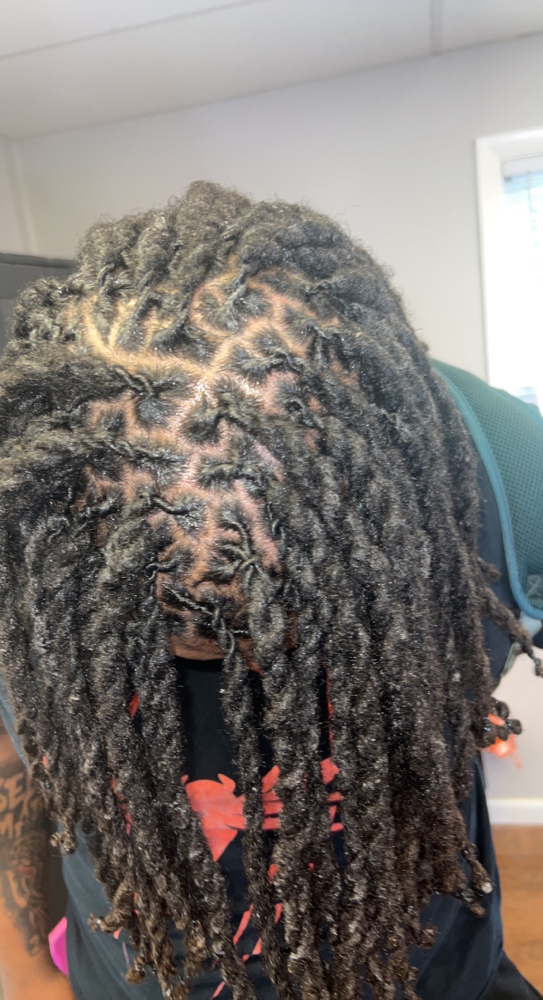 Loc Retwist Up To 80 Locs