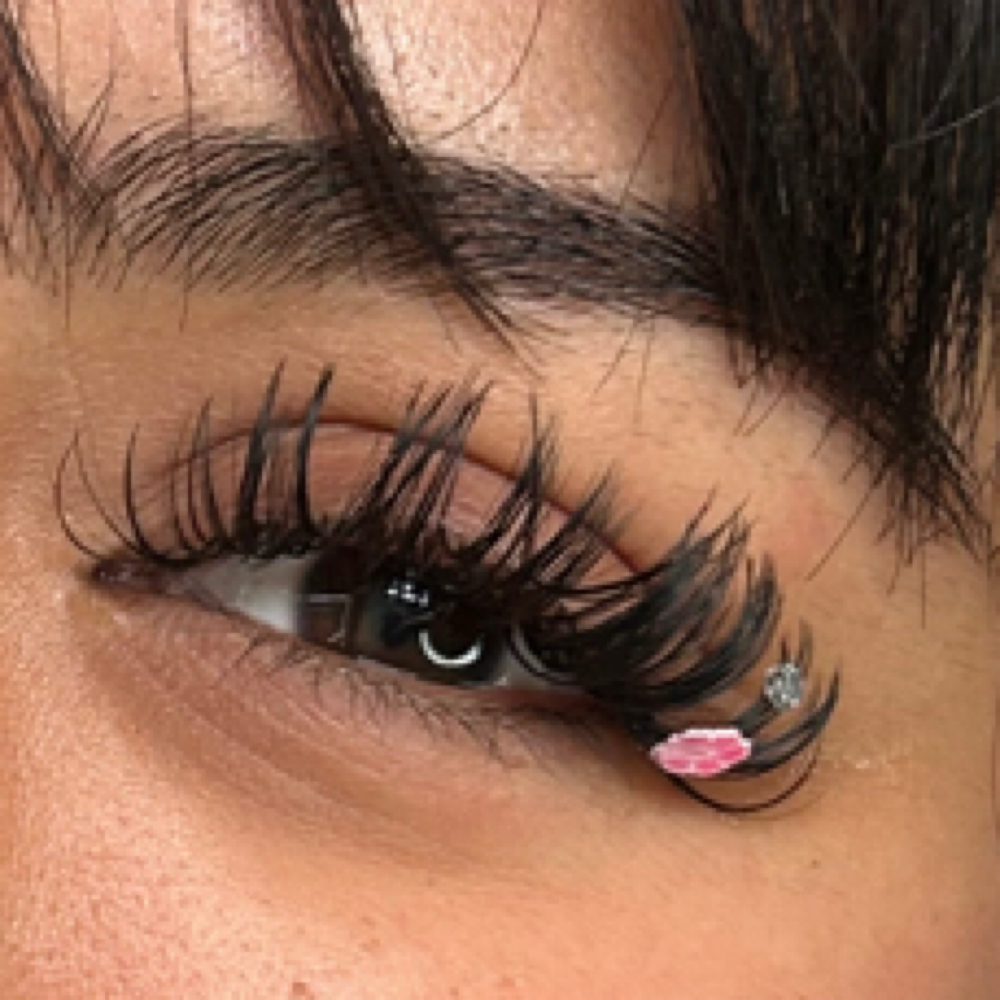 LASH GEMS 💎 (gemas para pestañas) at HIGHLASH & BROW in Odessa, TX