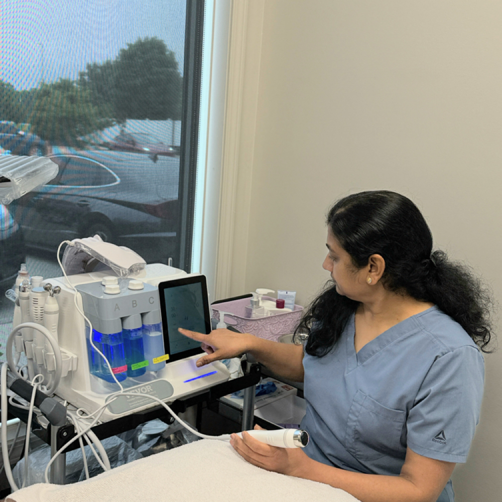 Hydra Facial Treatment at Beautiess Esthetic in Concord, NC