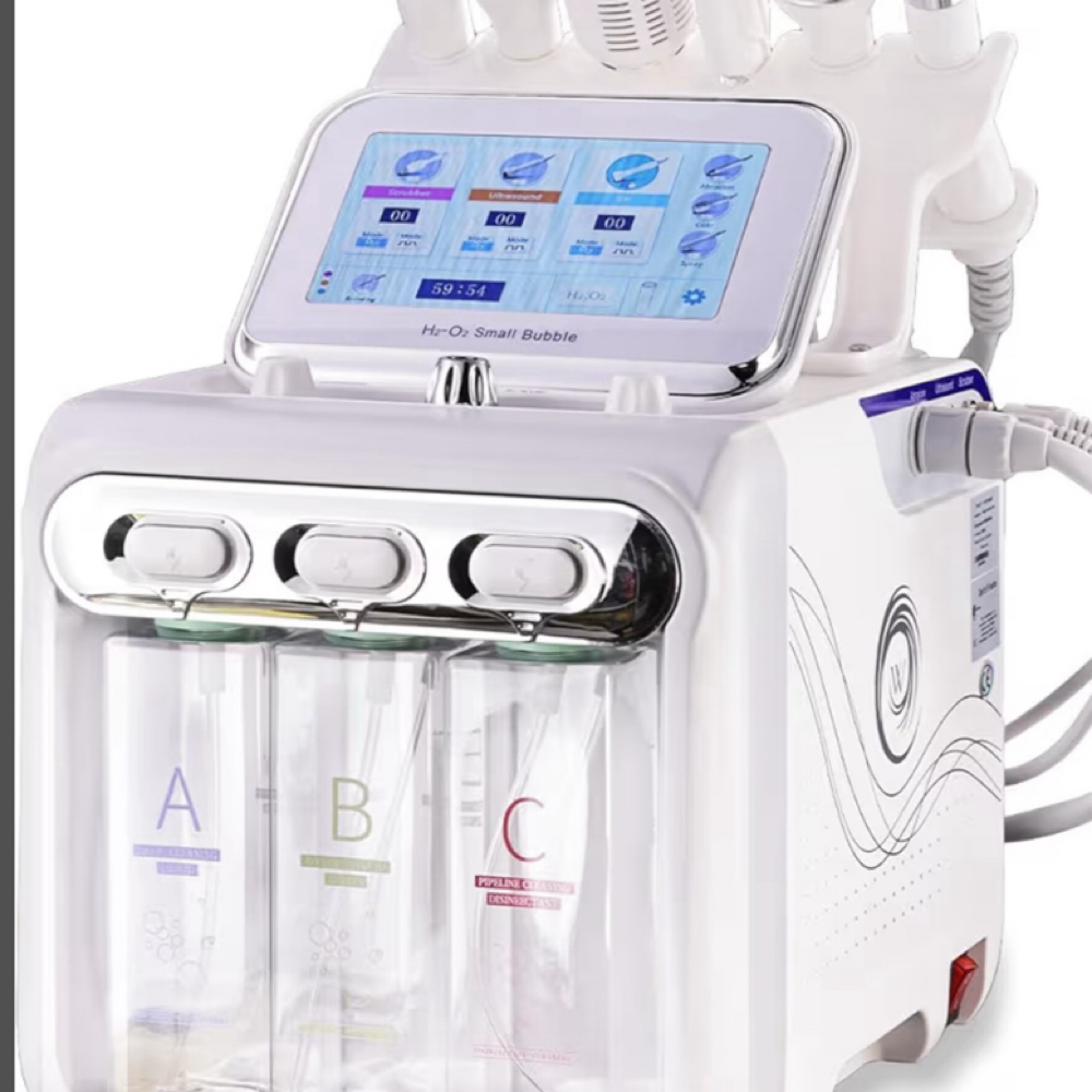 Hydra Facial Treatment at Beautiess Esthetic in Concord, NC