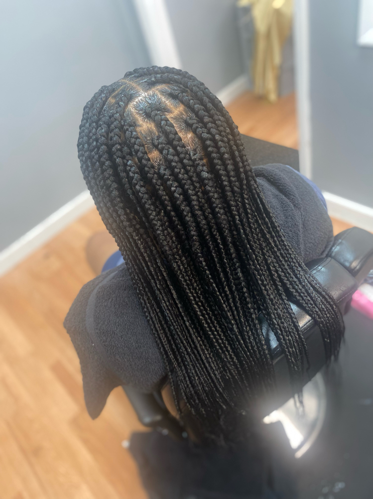 BoxBraids/knotless Smed/Med