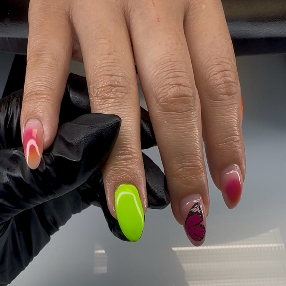 Nail Repair at Leaf and Lacquer in Eugene, OR
