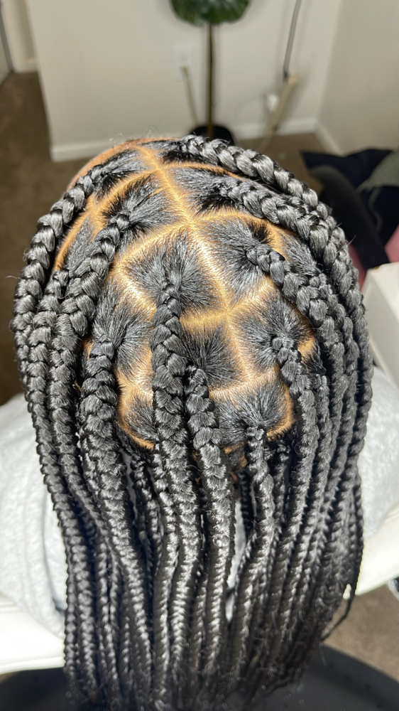 Medium Knotless Braids