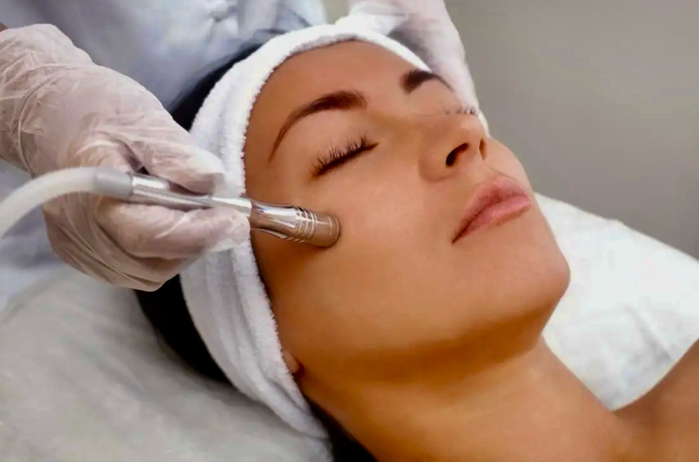 MICRODERMABRASION FACIAL TREATMENT