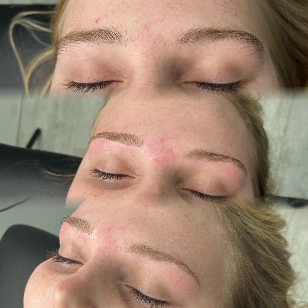 Eye Brow Wax