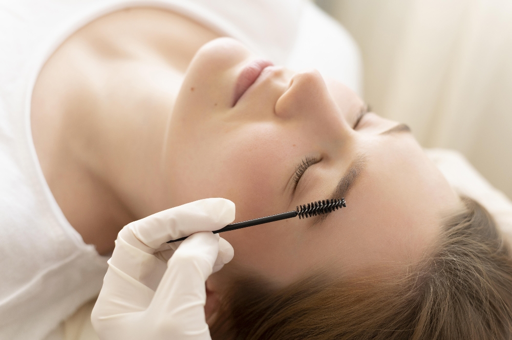 Eyebrow Wax
