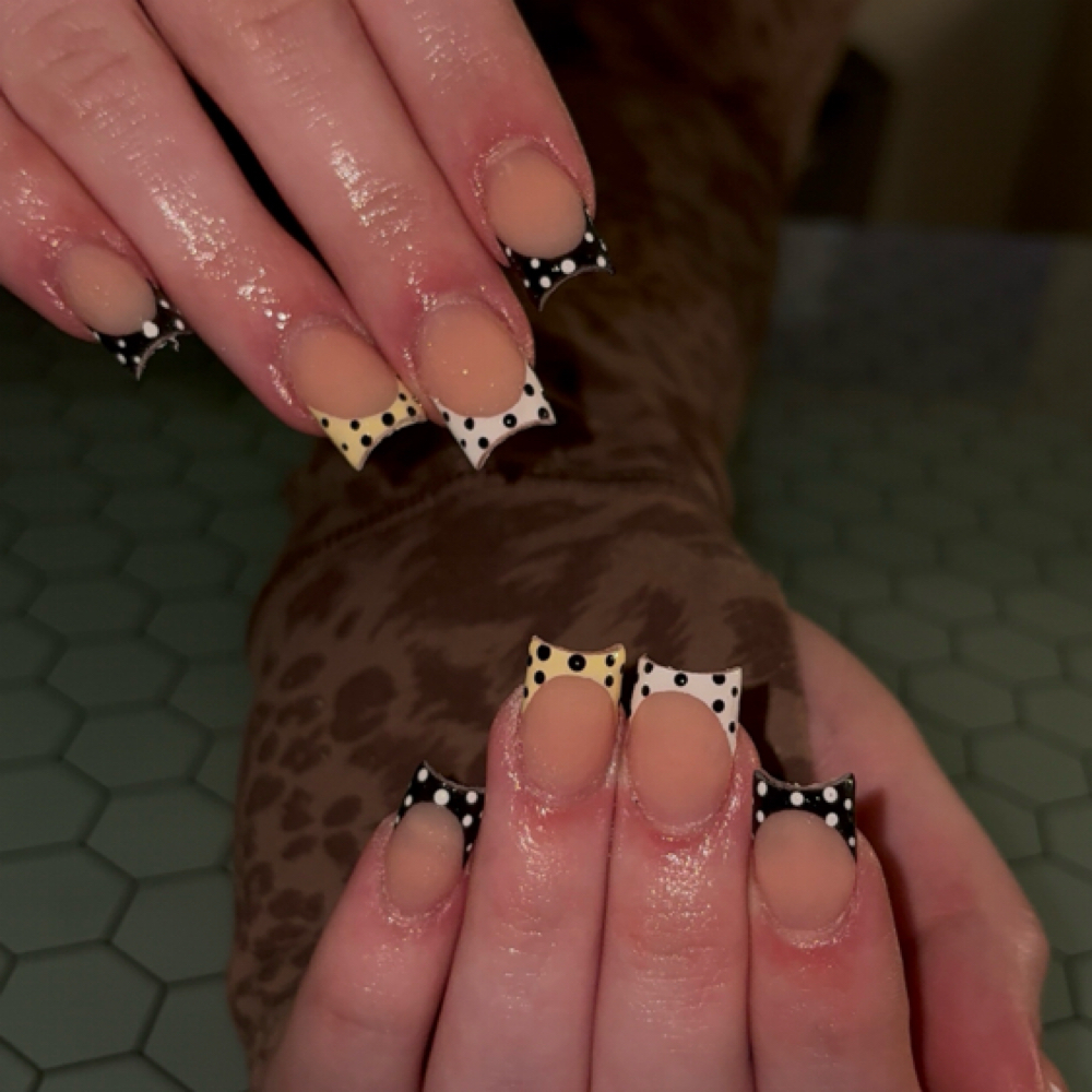 Short Acrylic Set (Price Ranges) at Enhanced By Kelsey in Creve Coeur, IL