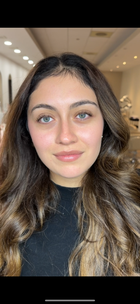 𝐊𝐎𝐑𝐄𝐀𝐍 𝐋𝐀𝐒𝐇 𝐋𝐈𝐅𝐓 🎀 at Tiffany beauty and spa in Loves Park, IL