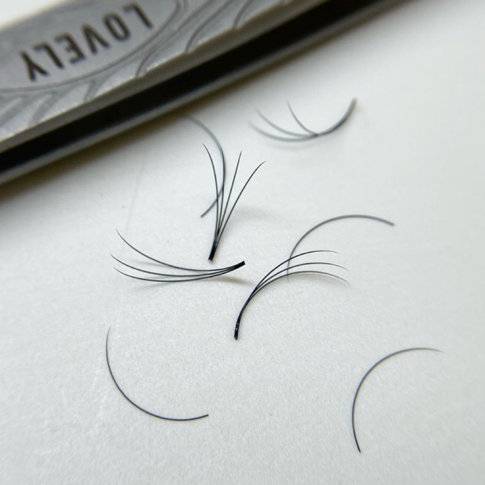 Hybrid Lash Extensions at Heather Kelley in Chattanooga, TN